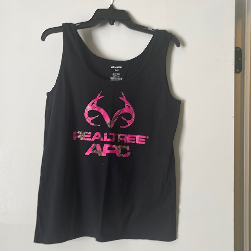 Realtree tank